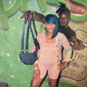 Meet your Posher, Bridgett